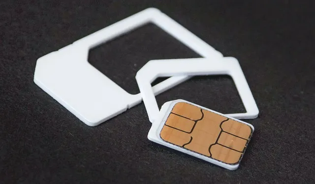 eSIM vs SIM local — comparativa para viajeros colombianos 2026